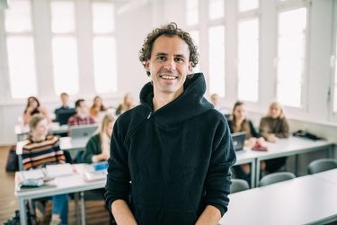 GBild1 EUFH Health School 20210126