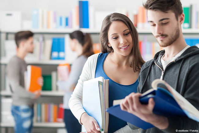 Bleibe flexibel: Studiere orts- und zeitunabhängig in deinem optimalen Lernrhytmus.