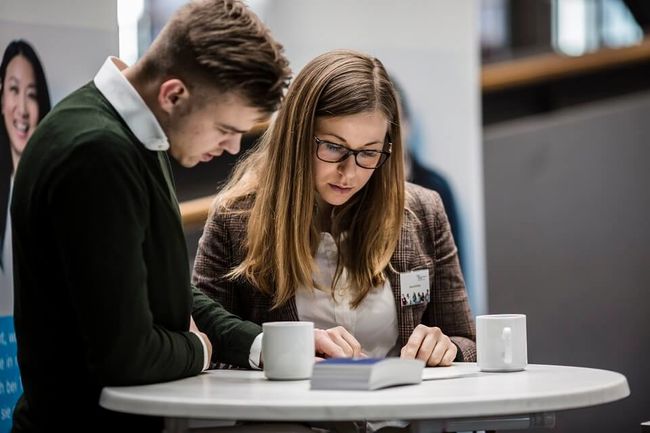 Unser Ziel: Unternehmen Zugang zu Wissen für die Umsetzung anwendungsorientierter Innovationen geben.