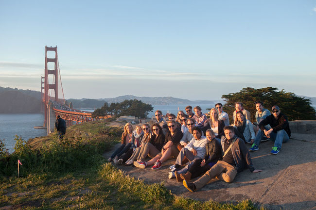 Mit dem Studium an der HMS werden internationale Netzwerke kinderleicht aufgebaut.